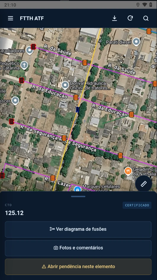Aplicativo do técnico no celular, com a ficha de uma caixa aberta sobre o mapa